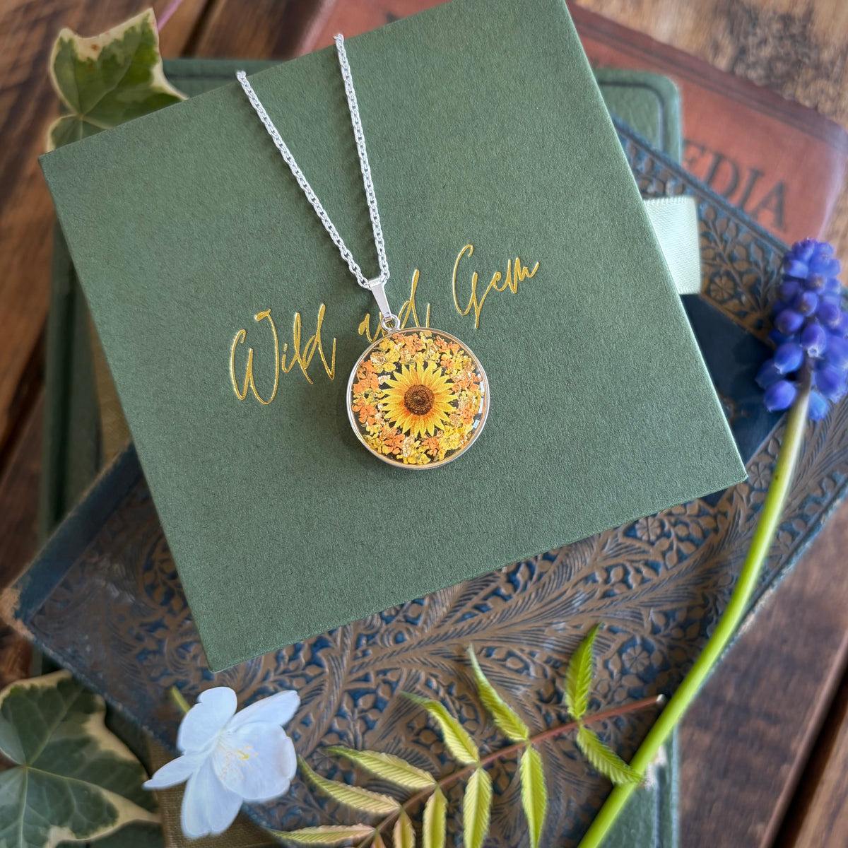 Silver sunflower necklace