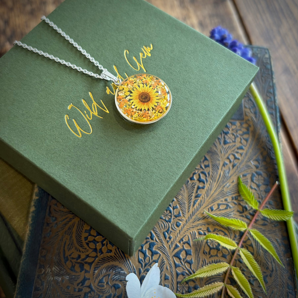 Silver sunflower necklace
