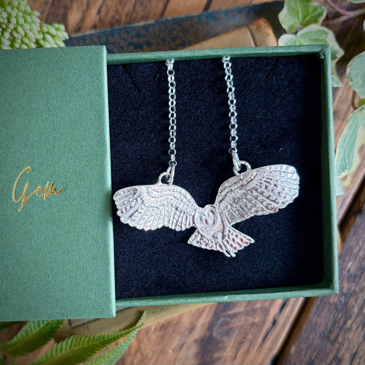 Silver owl necklace