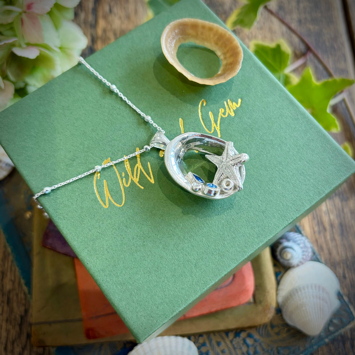 Limpet rockpool pendant