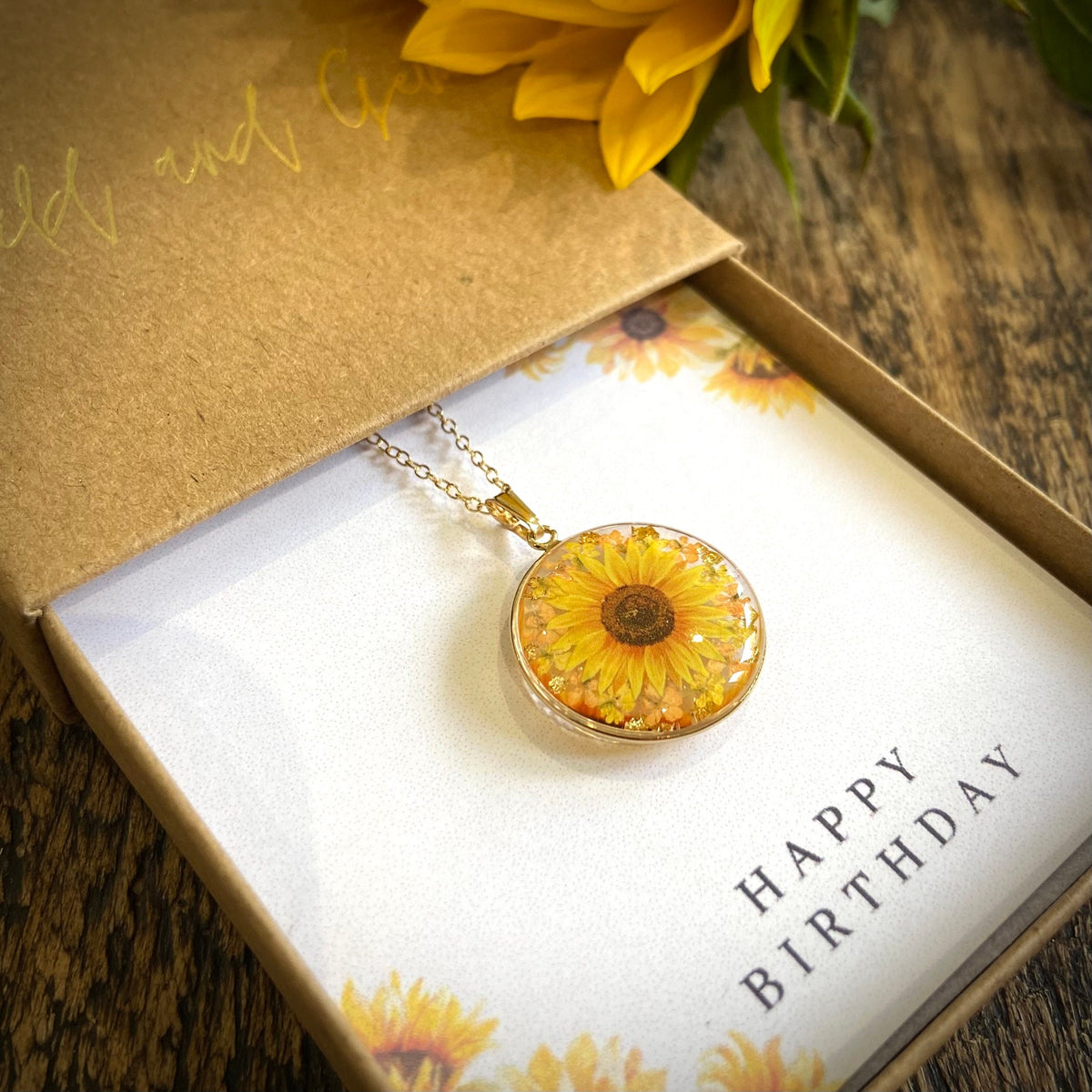 Gold full sunflower necklace