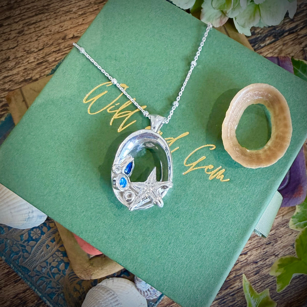 Limpet rockpool pendant