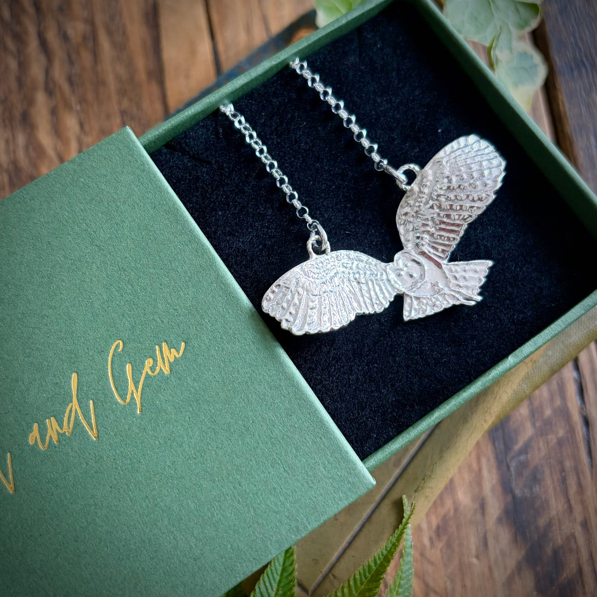 Silver owl necklace