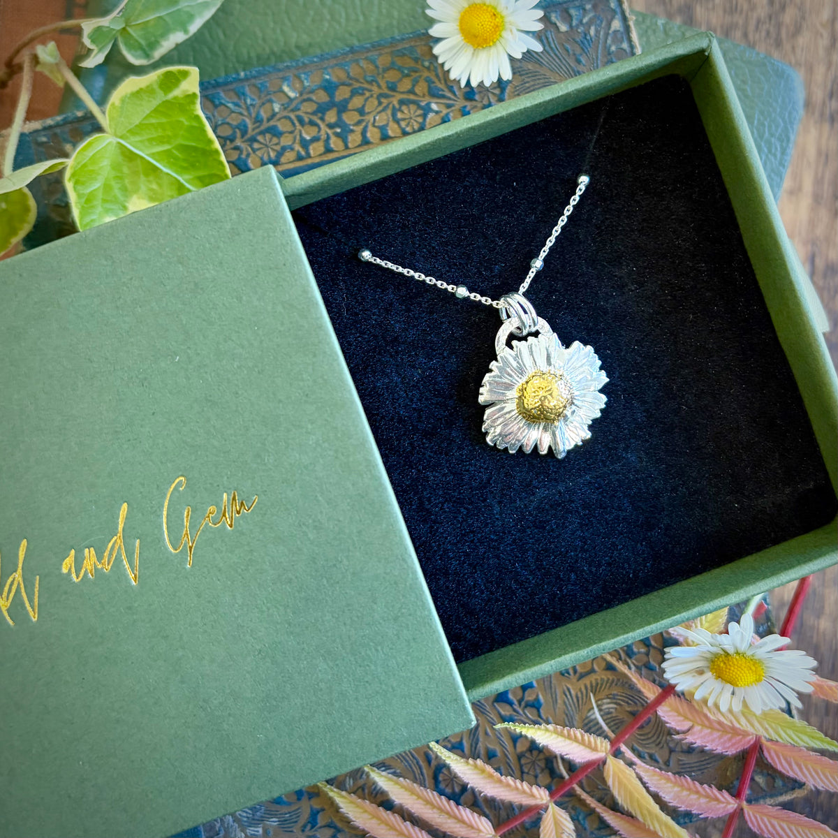Silver and 24k gold daisy