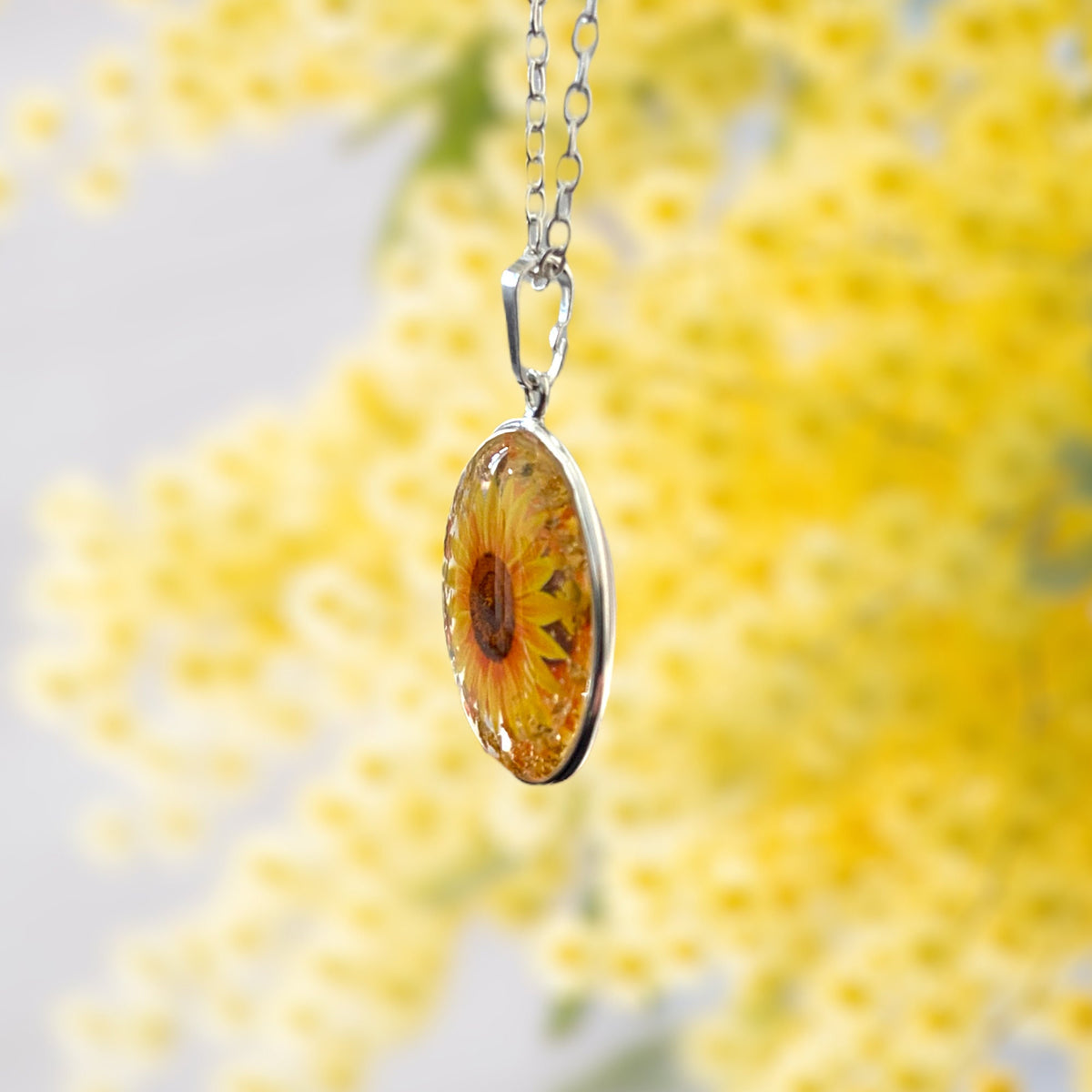 Silver full sunflower necklace