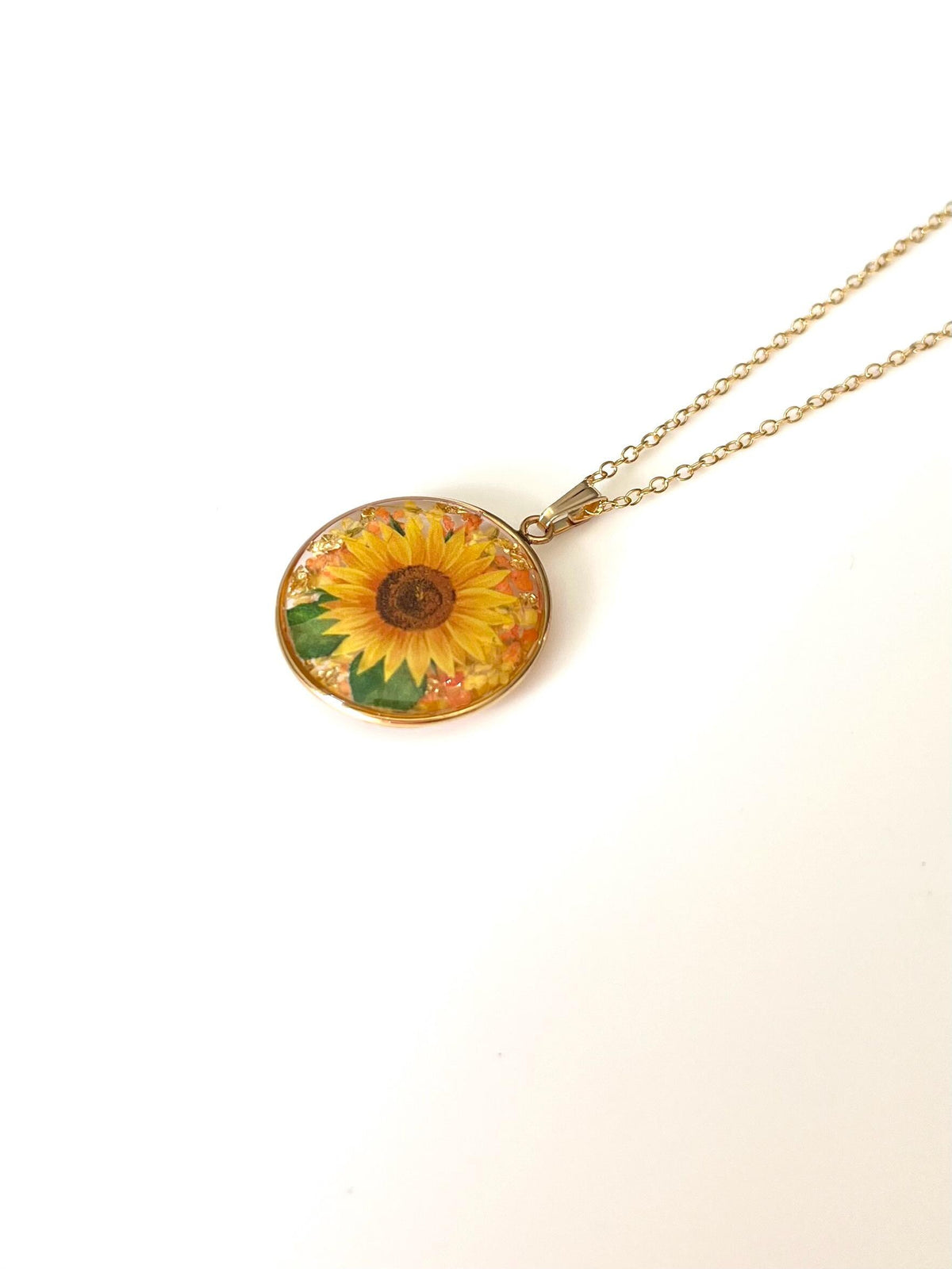 Gold sunflower necklace